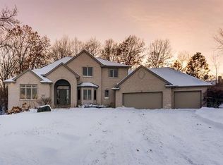 13227 Grand Oak Ct, Apple Valley, MN 55124
