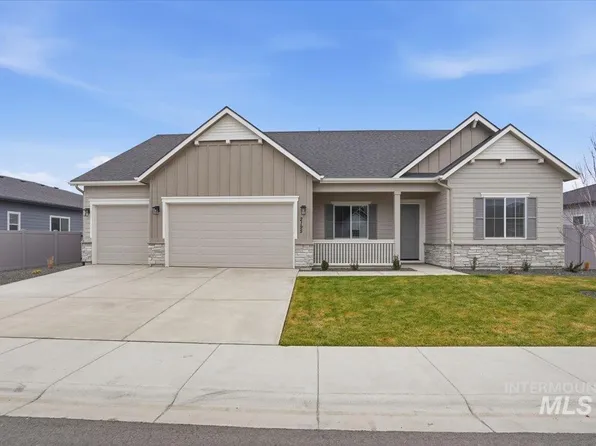 8906 W Teratai St, Star, ID 83669