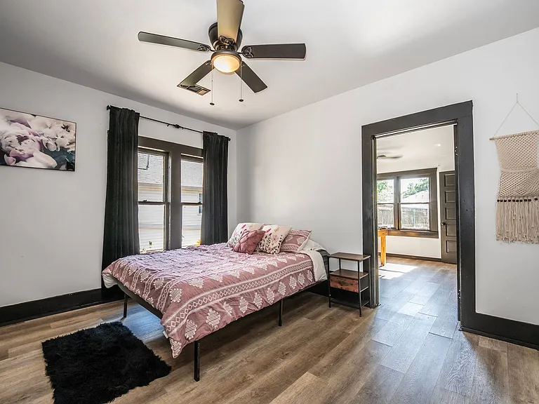 819 G St NW — Photo 19