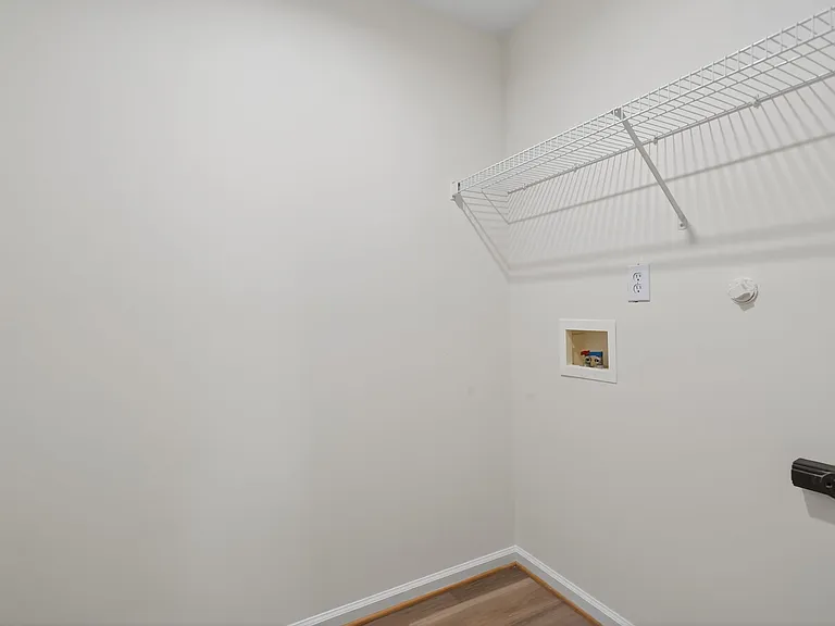 3881 Shenandoah Dr — Photo 21