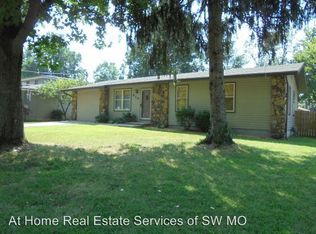 618 W Downing Pl, Springfield, MO 65807