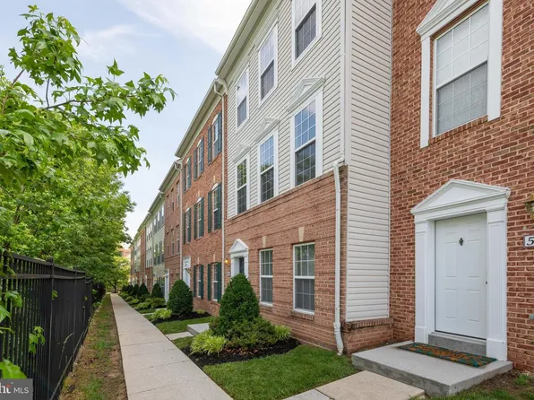 543 Rhapsody Ct, Cockeysville, MD 21030