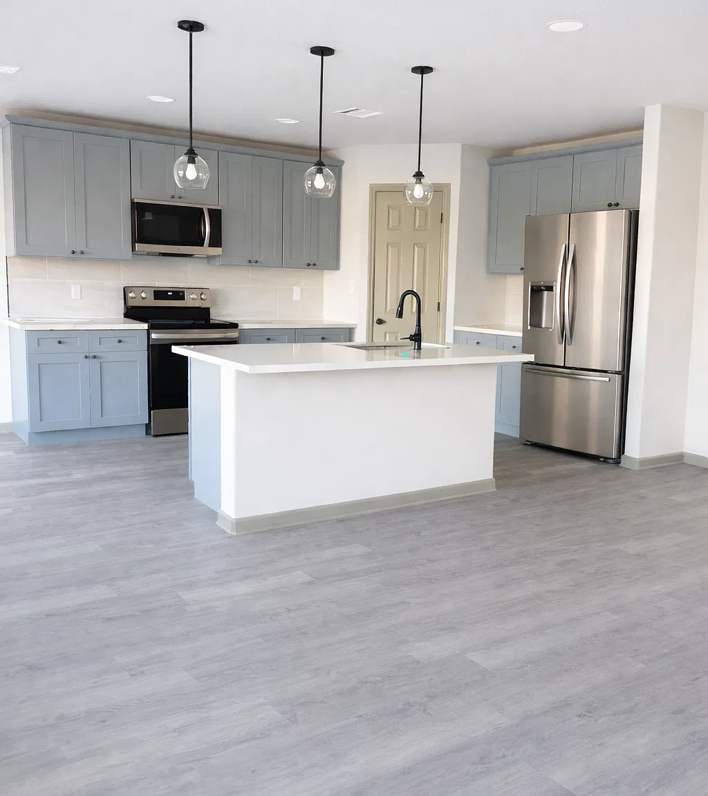 3 bed, 2.5 bath, 1836 sqft, $2,399 — Photo 3