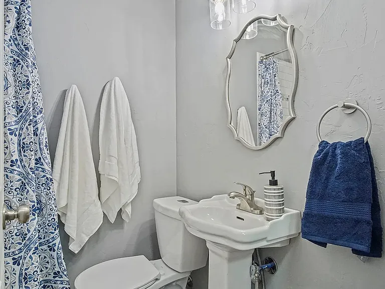 1704 Cairo Ave — Photo 28