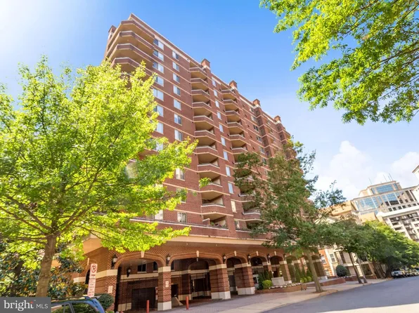 1276 N Wayne St APT 1020, Arlington, VA 22201