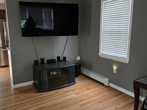 5th image of 807 Mckinley Avenue
