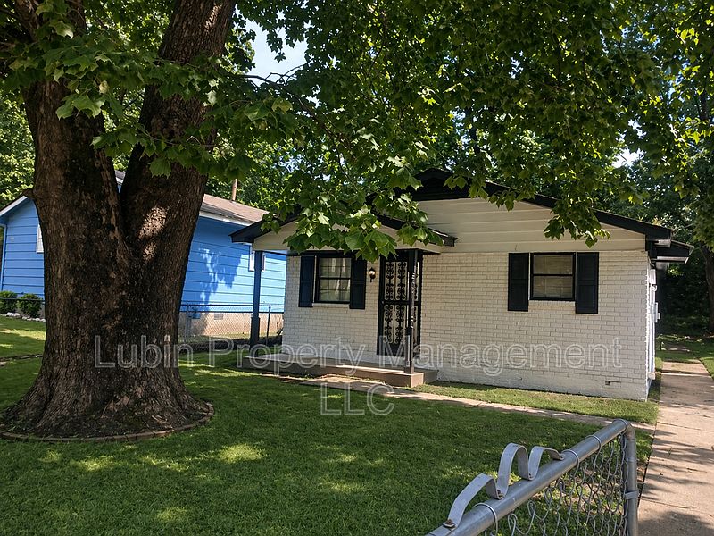 1st image of 753 King Ave
