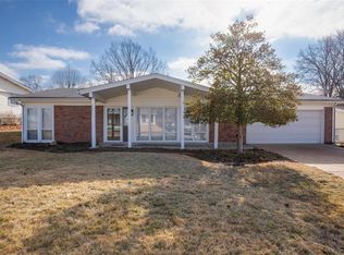 4810 Holmeswood Ct, Saint Louis, MO