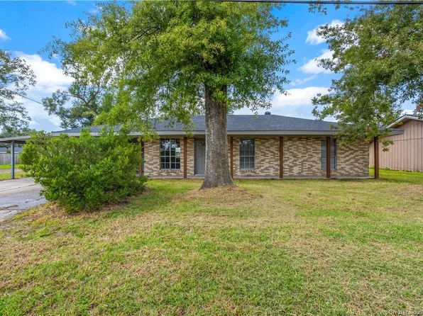 1723 Myrtle St, Westlake, LA 70669