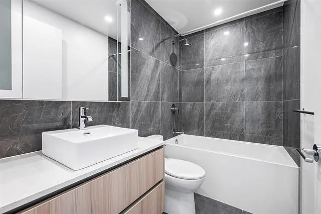 5333 Goring St #1207 — Photo 9