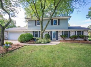 N99W16553 Rustic Ln, Germantown, WI 53022