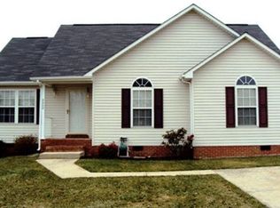 2208 Monroe St, Waynesboro, VA 22980