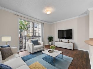 533 NE 3rd Ave APT 323, Fort Lauderdale, FL 33301