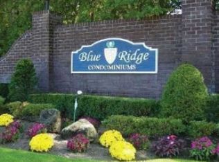 102 Birchwood Rd #25, Medford, NY 11763