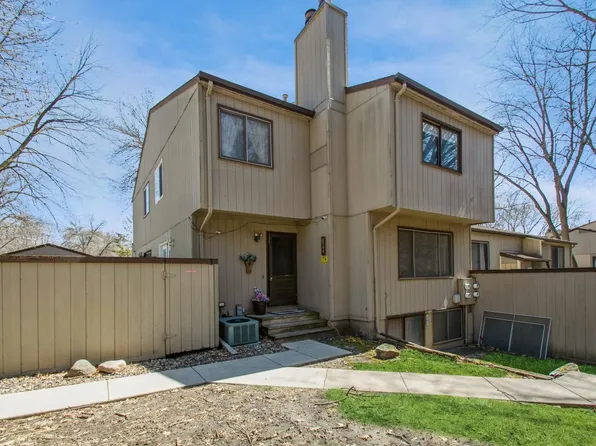 6344 Saint Johns Dr, Eden Prairie, MN 55346