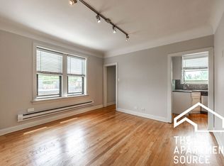 2321 N Rockwell St #1, Chicago, IL 60647