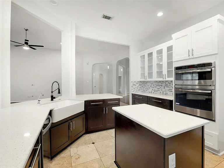 3806 Azur Ln — Photo 15