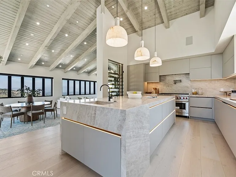 3121 Old Topanga Canyon Rd — Photo 18