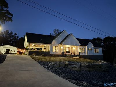 240 Tara Rd, Guntersville, AL, 35976