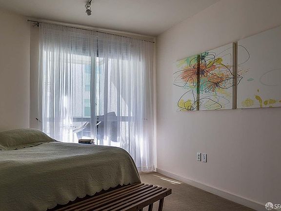 5th image of 555 4th St Unit 838