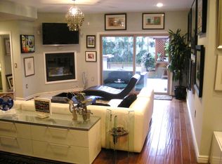 1410 N Curson Ave, Los Angeles, CA 90046