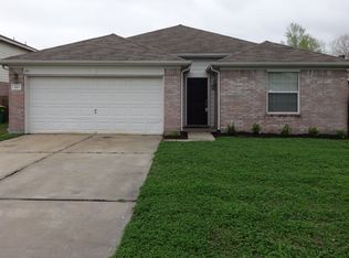 3911 Water Canyon Rd, Baytown, TX 77521