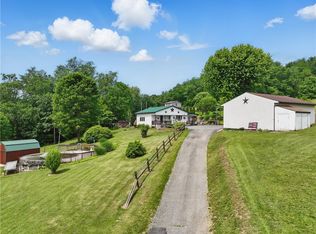 103 Rombold Ln, New Brighton, PA 15066