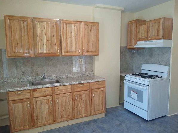 44 Lincoln Ave APT 2