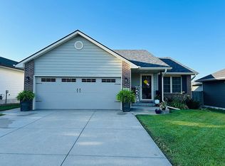 1035 Willow Ave, Seward, NE 68434