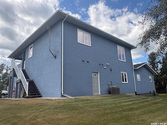 4th image of 964 Whitesand AVENUE
