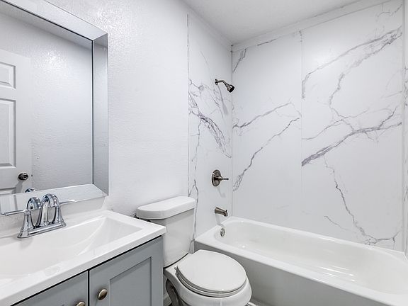 5th image of 12900 Quail Dr