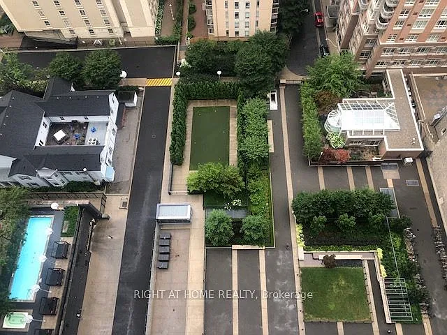 28 Ted Rogers Way #2505 — Photo 25