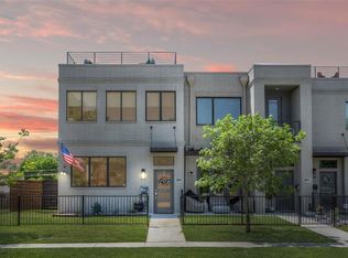 3851 Crestline Rd, Fort Worth, TX 76107