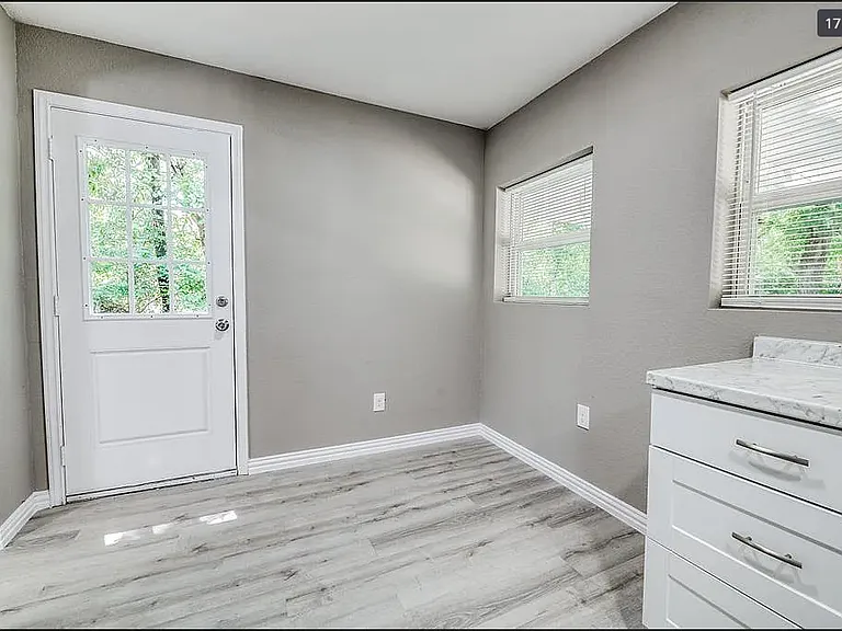 5821 Black Oak Ln — Photo 10