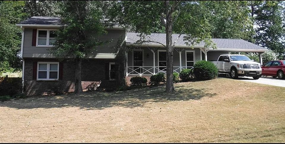 1st image of 2009 Lost Forest Ln SW