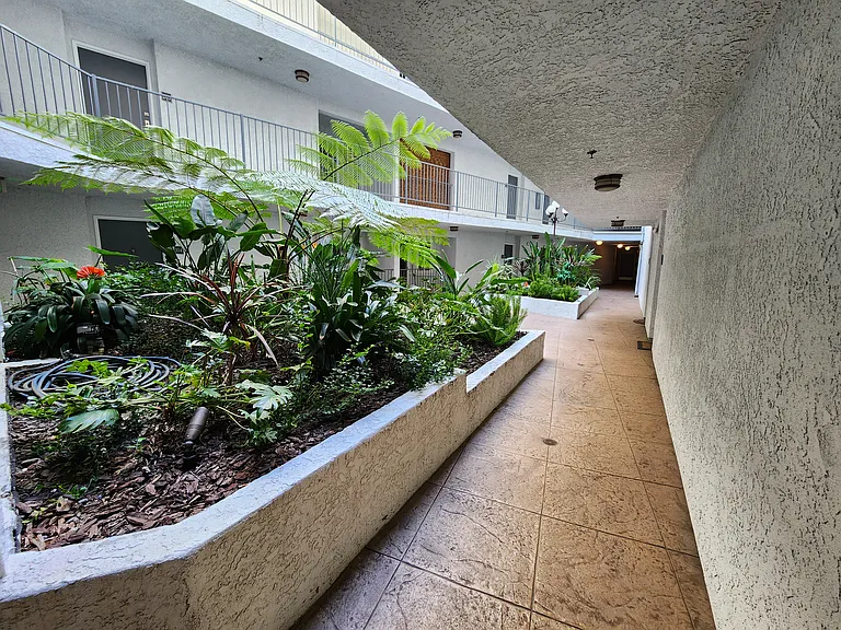 4401 Sepulveda Blvd #111 — Photo 63
