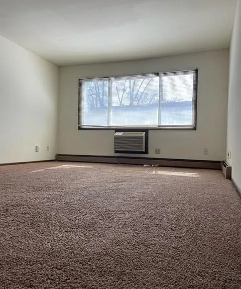 5305 N Lovers Lane Rd #107 — Photo 3
