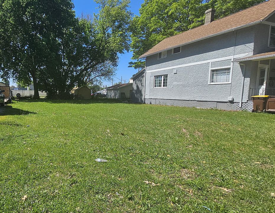 2nd image of 1607 13th Ave