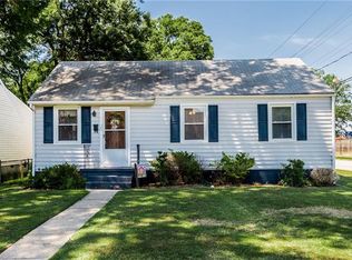 302 Wright Ave, Colonial Heights, VA 23834
