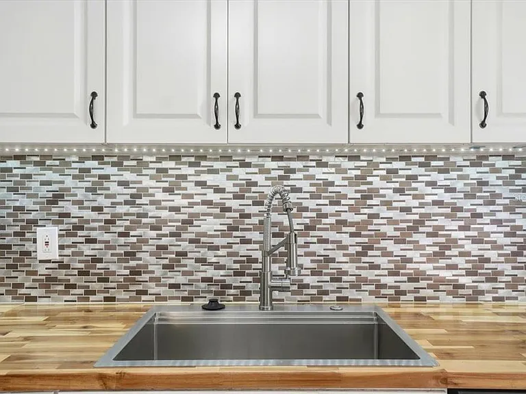 3022 Hickory St NW — Photo 21