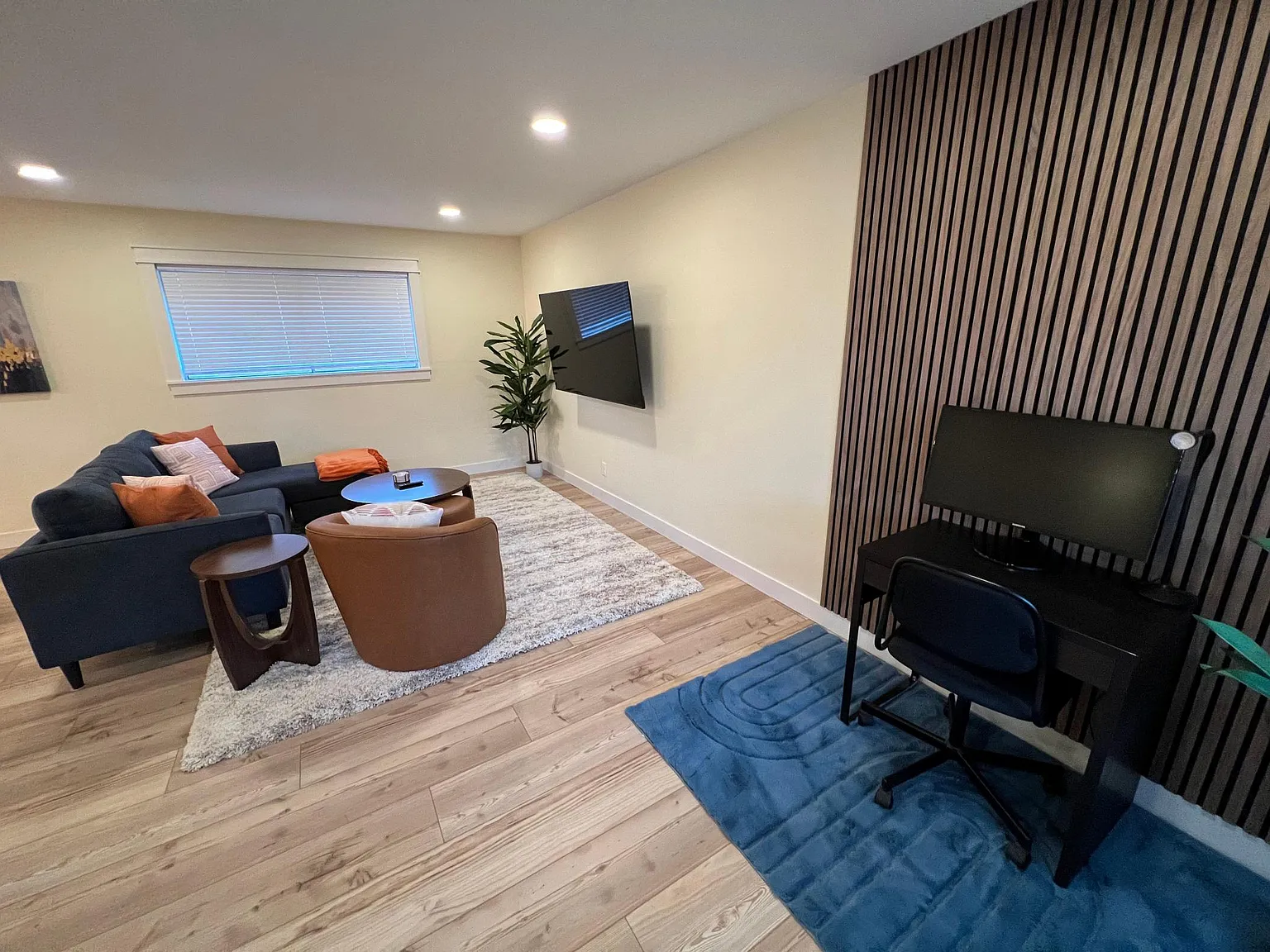 603 Oblate Dr — Photo 3