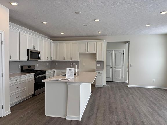 3rd image of 1854 Pomodoro Dr Lot 140