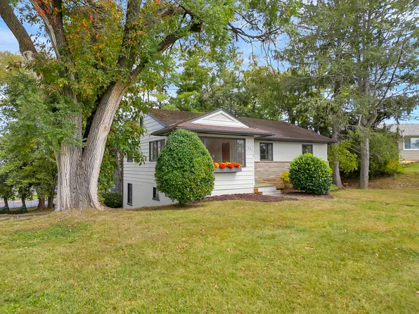 125 Indian Hills Dr, Greeneville, TN 37745