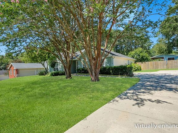 2nd image of 230 Glenbrook Dr