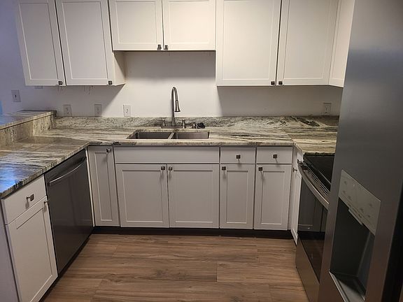 5th image of 5001 Grande Dr APT 321