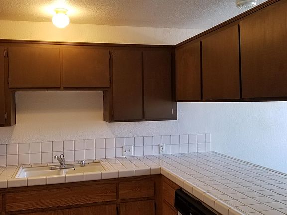 5th image of 79741 Avenue 42 #1