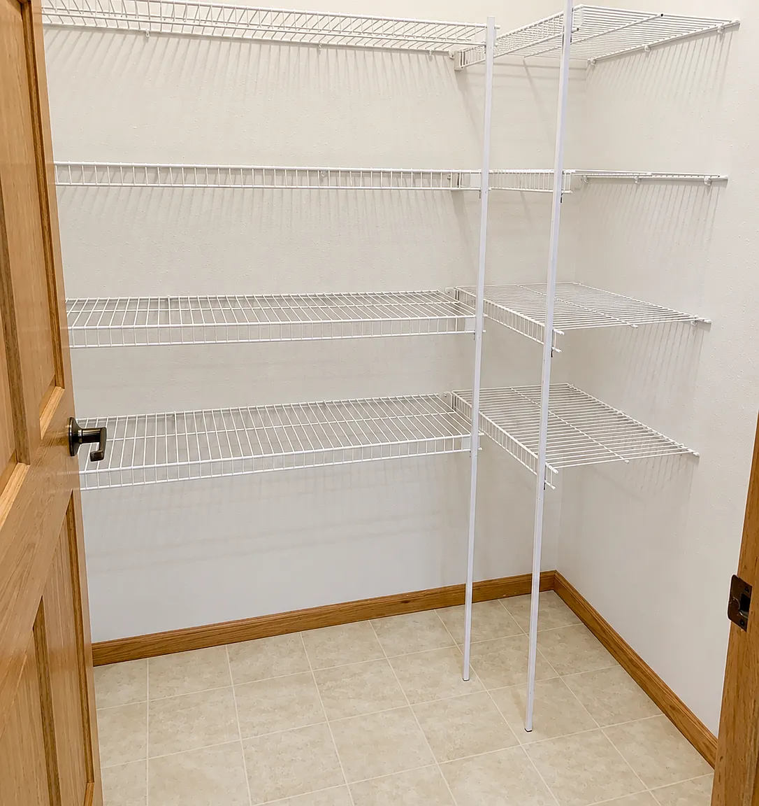2 bed, 1.5 bath, 1000 sqft, $1,300 — Photo 3