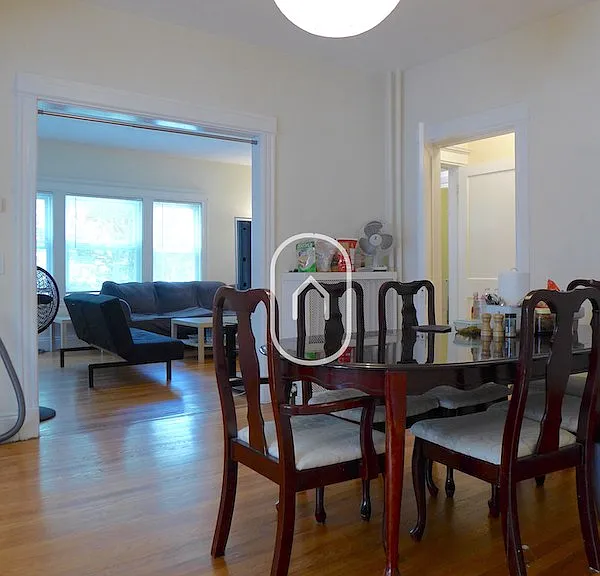 209 Winchester St #1 — Photo 1