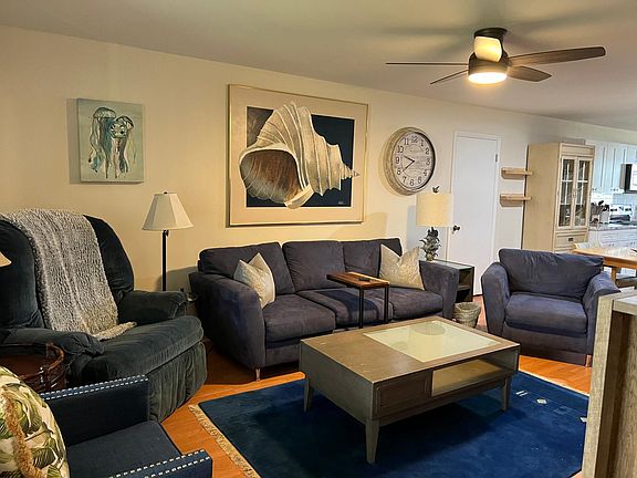 3rd image of 8740 Lueck Ln APT G-5