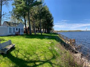 32 Wintergreen Pt Dr, New Haven, NY 13126